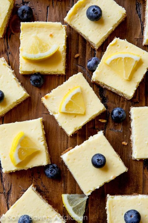 Lemon Greek Yogurt, Chocolate Chip Cheesecake Bars, Sallys Baking, Lemon Bars Recipe, Healthy Summer Desserts, Yogurt Bar, Greek Yogurt Recipes, Sally's Baking, Lemon Yogurt