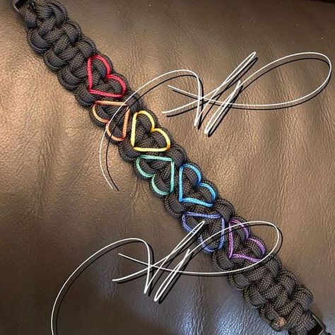 Pericord Bracelets, Microcord Projects, Paracord Bracelet Ideas, Paracord Patterns, Paracord Bracelet Designs, Paracord Crafts, Paracord Projects Diy, Paracord Necklace, Paracord Accessories