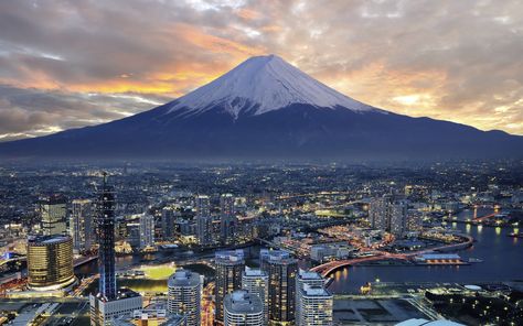 Yokohama Mountain Fuji City Tokyo Japan 308550 #4K #wallpaper #hdwallpaper #desktop Gunung Fuji, Mount Fuji Japan, Fuji Mountain, Monte Fuji, Mont Fuji, Yamanashi, Asian Architecture, Phi Phi Island, Evening Sunset