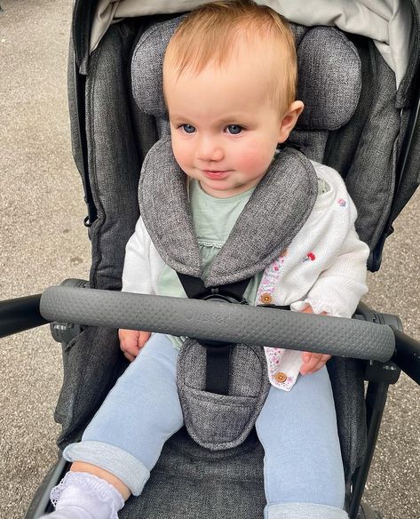 REPOST Another Sunday.. another family day out! This time it was to the tropical butterfly house, which was a huge hit with Isabella! 🦋 There were lots of animals to look at and she even made friends with a peacock! 🦚 📷 @isabella_and.me #oyster3 #oysterstroller #parenting #pregnancy #family #baby #pregnant #stroller #pram Tropical Butterfly, Butterfly House, Family Days Out, Selfie Ideas, Family Day, Cute Selfie Ideas, Leg Warmers, Stroller, To Look