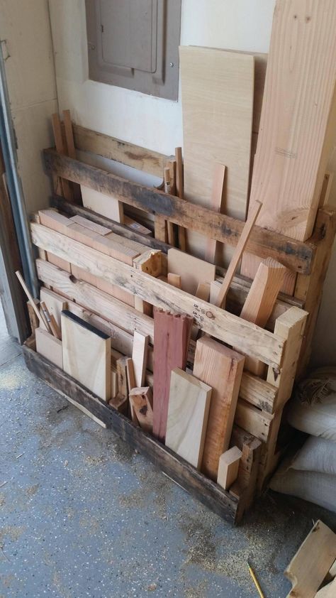 Diy Lumber Storage, Basement Craft Rooms, Lumber Storage Rack, Minwax Stain Colors, Timber Storage, Wood Storage Rack, Garage Organisation, Storage Shed Organization, Cardboard Recycling