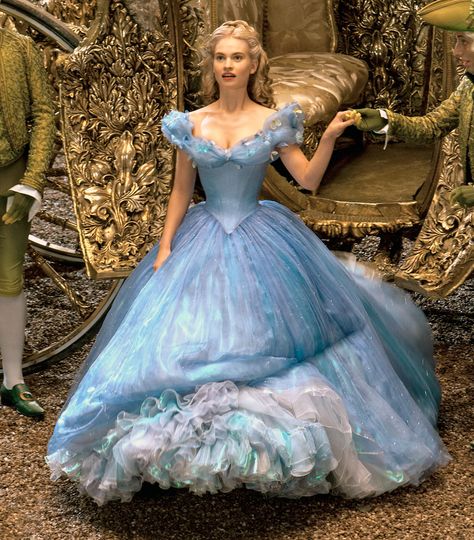 Cinderella's Dresses for Lily James: Details from the Costume Designer Cinderella Icon, Soothing Pictures, Landscape Dress, Angel Queen, Historical Aesthetic, Dr Aesthetic, Sandy Powell, New Cinderella, Cinderella Movie