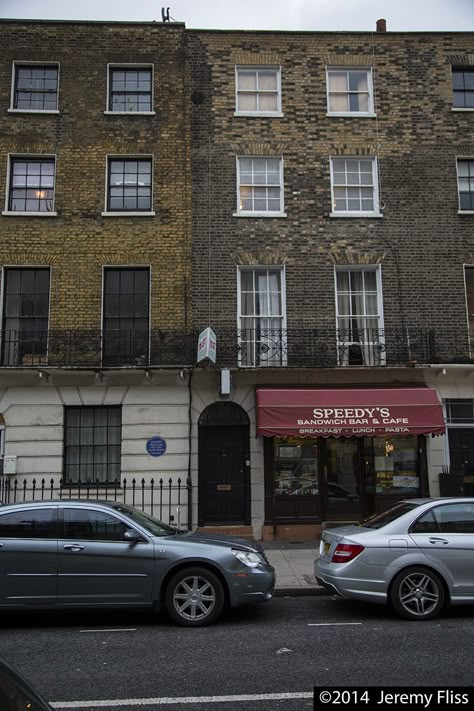 The other 221b Baker Street. The location used for the BBC's Sherlock. Sherlock Holmes 221b Baker Street, 221b Baker Street Aesthetic, Baker Street Aesthetic, Sherlock Enola Holmes, Sherlock Mind Palace, Baker Street 221b, Sherlock Series, London Dreams, Sherlock Holmes Bbc