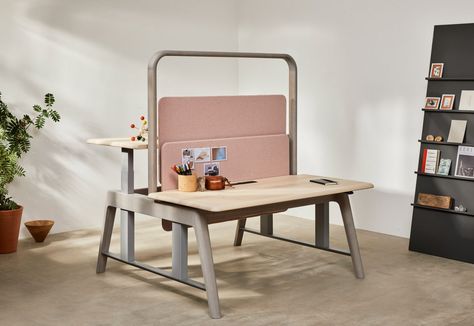 David Rockwell designs Sage office furniture to be more sustainable and adaptable Sage Office, Be More Sustainable, Plywood Boxes, Space Dividers, Set Design Theatre, British Furniture, London Design Festival, Design Festival, Curved Wood