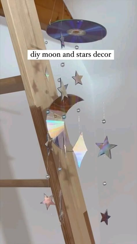 Zimmer Diy, Suncatcher Diy, Hadiah Diy, Diy Room Decor Videos, Easy Room Decor, Easy Diy Room Decor, Cd Crafts, Cute Diy Room Decor, Seni Dan Kraf