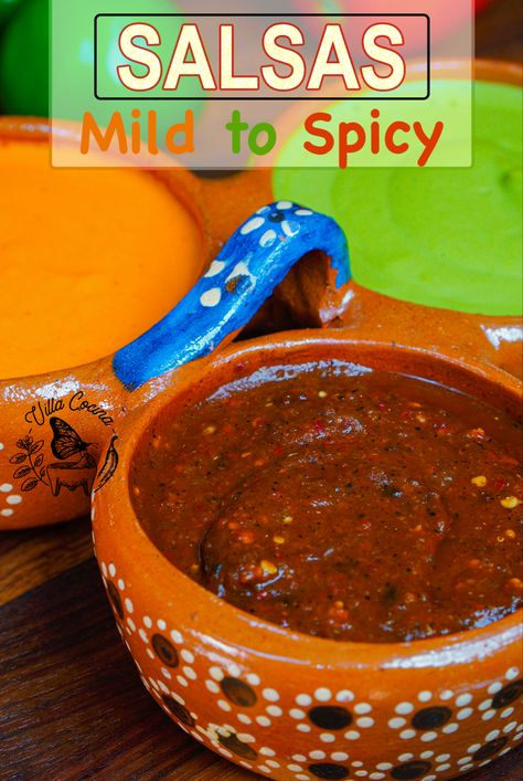 Easy Mexican salsa recipes are not hard to find, and the end result is astonishingly delicious! Extra Hot Salsa Recipe, Salsa Recipe Authentic Mexican, Salsa For Tacos Mexican, Salsa Quemada Recipe, Mexican Restaurant Salsa Recipe, Easy Mexican Salsa Recipe, Mexican Menudo Recipe, Mexican Restaurant Salsa, Restaurant Salsa Recipe