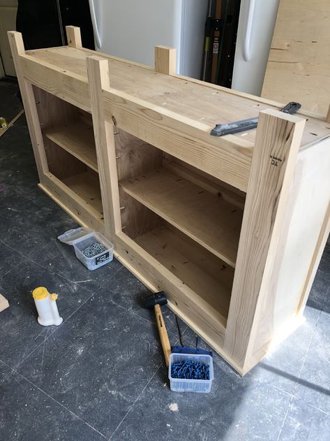 How To Build A Sideboard, Diy Furniture Build, Diy Buffet Cabinet, Diy Sideboard Buffet, Homemade Tv Stand, Tv Console Diy, Diy Tv Stand Ideas, Diy Credenza, Sideboard Diy