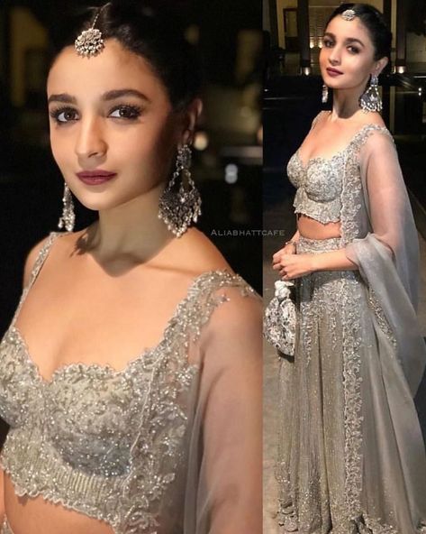 15 New Latest Alia Bhatt Lehenga Design For Bridesmaids 2020 Silver Blouse Designs, Outfits Indian, Nikkah Dress, Lehnga Dress, Bollywood Outfits, Indian Woman, Indian Lehenga, Indian Wedding Outfits, Lehenga Designs