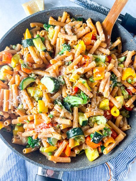 Creamy Lentil Pasta, Red Lentil Pasta Recipes Vegan, Lentils Pasta Recipe, Red Lentil Noodle Recipes, Red Lentil Pasta Recipes Healthy, Lentil Pasta Recipe Healthy Dinners, Red Lentil Pasta Salad, Fiber Rich Dinner Recipes, Lentil Pasta Salad