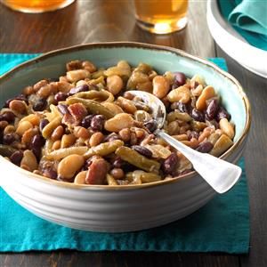 Four-Bean Medley Recipe -This side dish always gets compliments. It’s easy to make ahead and simmer in the slow cooker, so it’s super convenient to take to potlucks and church get-togethers. —Susanne Wasson, Montgomery, New York Calico Beans Recipe, Vegetarian Bacon, Calico Beans, Best Baked Beans, Easy Baked Beans, Cowboy Beans, Ground Beef Recipe, Baked Bean Recipes, Beans Recipe