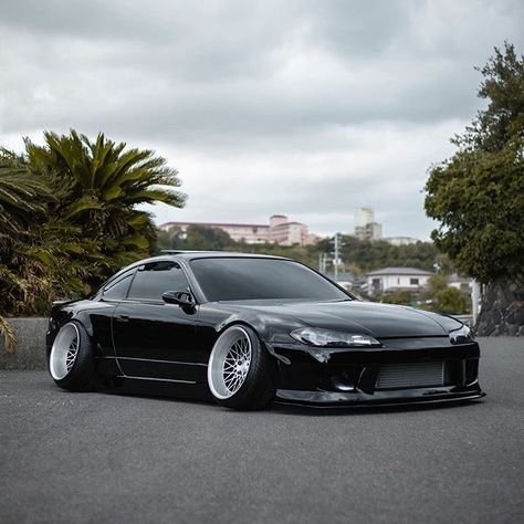 Black Silvia S15, Black Jdm Cars, Jdm Widget, Static Cars, Jdm Stance, Nissan 180sx, Slammed Cars, Silvia S15, Stanced Cars