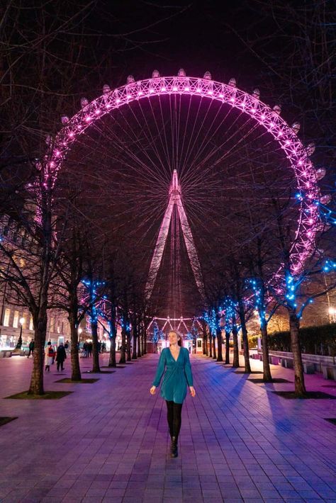 Most Instagrammable Places in London ⋆ We Dream of Travel Blog London Eye Photo Ideas, London Eye Photography, London Instagram Pictures, London Pictures Ideas, Night Poses, Uk Photoshoot, Uk Pics, London Xmas, La Pictures