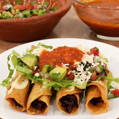 Big Family Meals, Tacos Dorados, Food For A Crowd, Tex Mex, Burritos, Family Meals, Tacos, Van