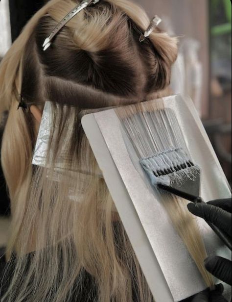 Aesthetic Cosmetology Pictures, Small Town Hair Salon, Cosmetology Mood Board, Cosmology Aesthetic Hair, Hair Dressers Aesthetic, Hair Dressing Aesthetic, Hair Appointment Aesthetic, Hair Colorist Aesthetic, Hair School Aesthetic