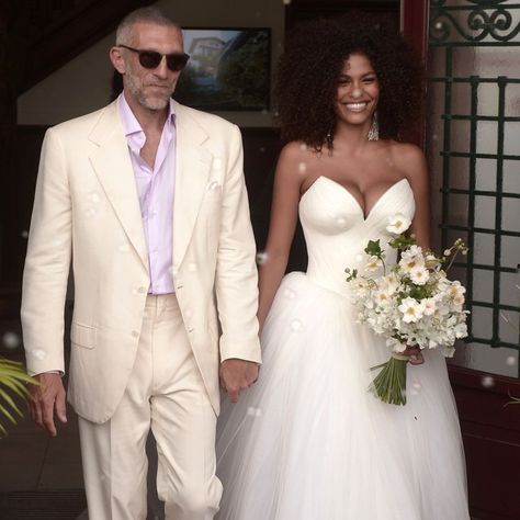 French Model Tina Kunakey Wears Custom Vera Wang at Her Wedding to Actor Vincent Cassel Black Bride Strapless Wedding Dress, Afro Wedding Dress, Halter Backless Wedding Dress, Krista Keehus, Interracial Relationship, Black Weddings, Bridal Things, White Ball Gown, Tina Kunakey