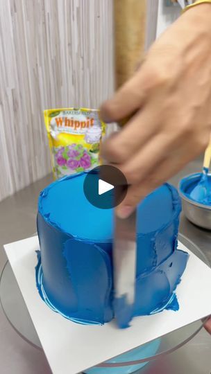 1.1M views · 16K reactions | Outer Space 🪐 simple cutie Cake 💚🌑🌕🌏 | By Dizon's Cake CornerFacebook Space Themed Smash Cake, Cutie Cake, Cake Smash, Outer Space, Cake Decorating, Decorating Ideas, Cake