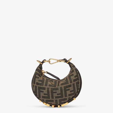 Fendi Logo Design, Fendi Store, Fendi Logo, Exclusive Gift, Jacquard Fabric, Large Bag, Nappa Leather, Hobo Bag, Vintage Gold