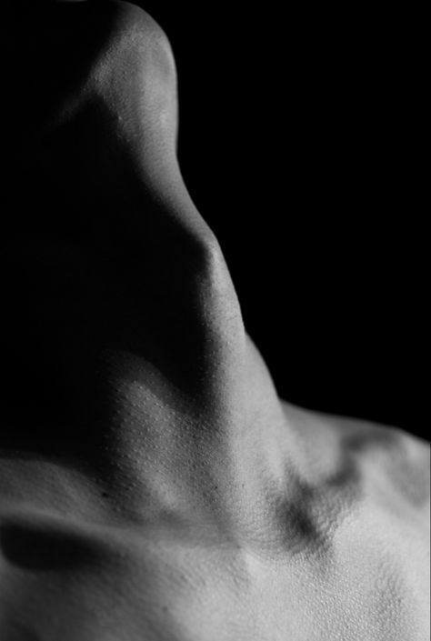 Neck Aesthetics Male, Guy Scratching Neck Pose, Strangled Neck Aesthetic, Male Back Aesthetics, Photography Of Hands, Hands Around Throat Aesthetic, Hands Around Neck Aesthetic, Male Body Aesthetics Photography, Male Neck Reference