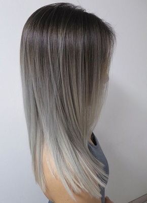 #lindo Silver Ombre Hair, Balayage Lob, Grey Ombre Hair, Brown Ombre Hair, Hair Blond, Silver Hair Color, Silver Blonde, Brunette Balayage Hair, Ombré Hair