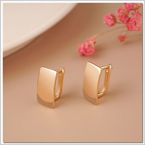 Put a twinkle in their eye with Amazon's breathtaking jewelry gifts. Rose Gold Square, Square Jewelry, Cocktail Earrings, Bridal Wedding Earrings, Gold Earrings For Women, Creative Personality, Face Earrings, Earrings Metal, Square Earrings