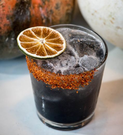 How to make an Activated Charcoal Margarita - Milk Punch Media Activated Charcoal Margarita, Charcoal Margarita, Trending Cocktails, Mexican Style Pizza, No Hangover, Milk Punch, Agave Syrup, Alcohol Drink Recipes, Margarita Recipes