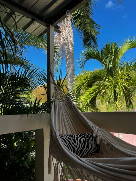 Tropical Life Aesthetic, Vacation House Aesthetic, Puerto Rico Vibes, Puerto Rico Airbnb, Puerto Rico House, Airbnb Aesthetic, Puerto Rico Aesthetic, Beach Airbnb, Puerto Rico Trip