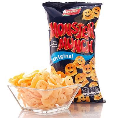 Monster High Food, Chips Lays, Monster Munch, Savoury Snacks, Horror Party, Potato Snacks, Monster High Party, European Market, Fancy Food