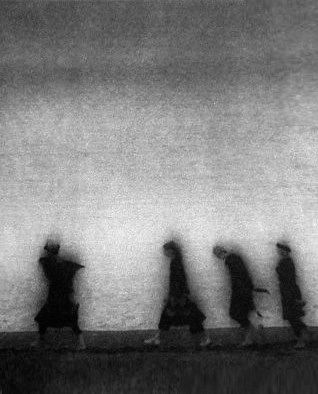 Quartet, 1981. Photographed by Rei Kawakubo. 00s Fashion, Rei Kawakubo, Out Of Focus, Chiaroscuro, 인물 사진, White Photography, Amazing Photography, Art Direction, Photo Art