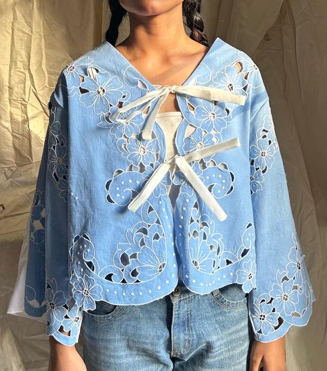 Vintage Shirt Outfit, Vintage Shirts Outfit, Lace Placemats, Surface Pattern Design Inspiration, Applique Shirts, Repurposed Clothing, Recycled Fashion, Shirt Embroidery, Vintage Tablecloths