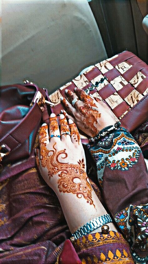 Eid vibes 🌟 Eid Vibes, Henna, Quick Saves