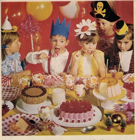 Cake Photoshoot, Vintage Birthday Parties, Party Photoshoot, Nostalgic Images, Retro Birthday, Art Folder, Ap Art, Vintage Birthday, Birthday Cake Kids