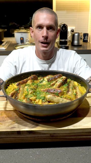 Andy Cooks on Instagram: "Deviled sausages Serves 6 12x sausages (whatever takes your fancy) 2 large or 4 small brown onions 4 cloves garlic (or 10 confit garlic like i used) 2 apples 400g frozen peas 2 tsp curry powder 1 tsp cumin 1 tsp coriander powder 200ml white wine 500ml chicken stock 2 tbsp all purpose flour Salt and pepper to taste 2 tbsp olive oil In a large pan over a medium heat brown your sausages Once they have nice color take them from the pan and set aside Add the Andy Cooks, Confit Garlic, Curried Sausages, Spice Blends Recipes, Coriander Powder, All Purpose Flour, Frozen Peas, Curry Powder, December 7