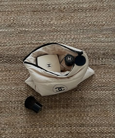 Chanel Toiletry Bag, Channel Makeup Bag, Makeup Bag Chanel, Chanel Makeup Pouch, Chanel Make Up Bag, Chanel Beauty Aesthetic, Chanel Makeup Aesthetic, Porsche Mom, Chanel Girl