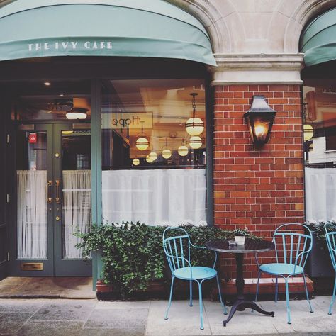 The Ivy Cafe Marylebone Truffle Arancini, Ivy Cafe, Brick Cafe, Claridges Hotel, British Christmas, Cozy Coffee Shop, Brown Brick, Teddy Bear Coat, Tomato Sandwich