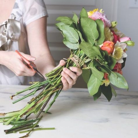 How To Make A Bunch Of Flowers, Hand Tied Flower Bouquet, Diy Prom Bouquet How To Make, Homemade Wedding Bouquets Diy, Small Hand Tied Bouquet, How To Bouquet, Making A Flower Bouquet, Diy Prom Bouquet, Prom Bouquet Ideas