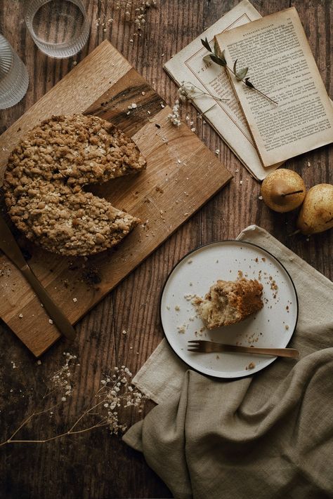 Almond Crumble, Pear And Almond Cake, Food Photography Composition, Slow Days, Cinnamon French Toast, Crumble Cake, Fall Cakes, Breakfast Toast, Cake Photography