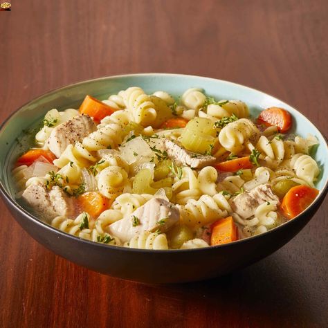 Rotini shaped pasta is used in this chicken noodle soup with celery, carrots and an abundance of chicken meat. Rotini Soup, Chicken Rotini, Rotisserie Chicken Soup, Easy Chicken Soup, Pasta Soup, Noodle Soup Recipes, Fresh Chicken, Beef And Noodles, Chicken Soup Recipes