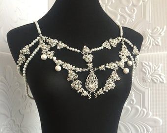 Backdrop Necklace Wedding, Bra Jewelry, Bra Chain, Crystal Crown Wedding, Shoulder Jewelry, Body Necklace, Gold Body Chain, Belly Dance Jewelry, Shoulder Necklace