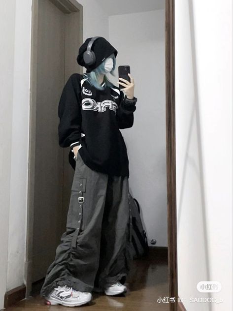 Tomboy Outfit, Baggy Outfit Ideas, Boyish Outfits, 일본 패션, Korean Outfit Street Styles, Baggy Clothes, Tomboy Outfits, Tomboy Style Outfits, Easy Trendy Outfits