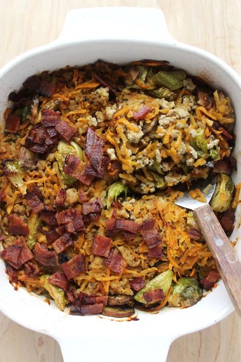 Make-Ahead Breakfast Casserole - AIP by Season - The Unskilled Cavewoman Aip Lunch, Aip Meals, Nutrition Business, Paleo Autoimmune Protocol, Cave Woman, Aip Breakfast, Inflammation Recipes, Healthy Breakfast Casserole, Make Ahead Breakfast Casserole