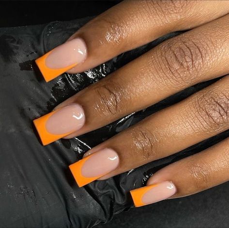 Orang French Tips, Nails Acrylic Orange Tips, Orange Nails Acrylic Short Square, Orange French Acrylic Nails, Colored Short French Tip Nails, Orange Baddie Nails Short, Square Orange French Tip, Short Orange French Tip, Short Orange French Tip Nails