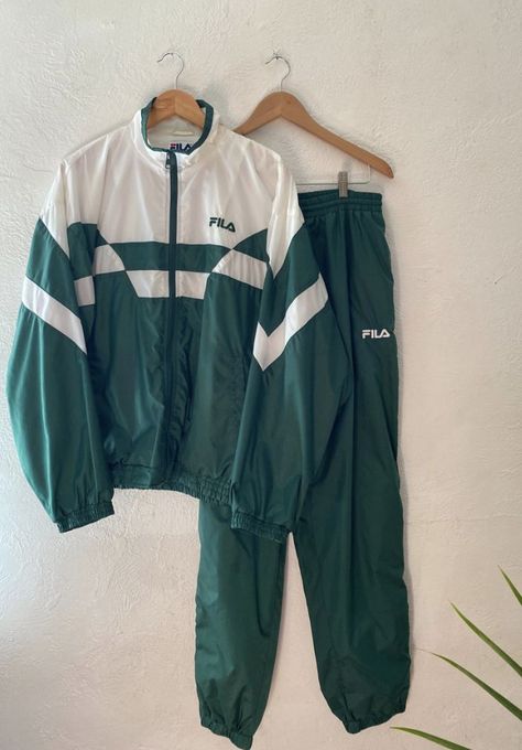 90s Sportswear Fashion, 90s Tracksuit Outfit, 90s Windbreaker Outfit, Men Tracksuit Outfit, Fila Tracksuit, 90s Tracksuit, Windbreaker Outfit, Vintage Tracksuit, 90s Sportswear