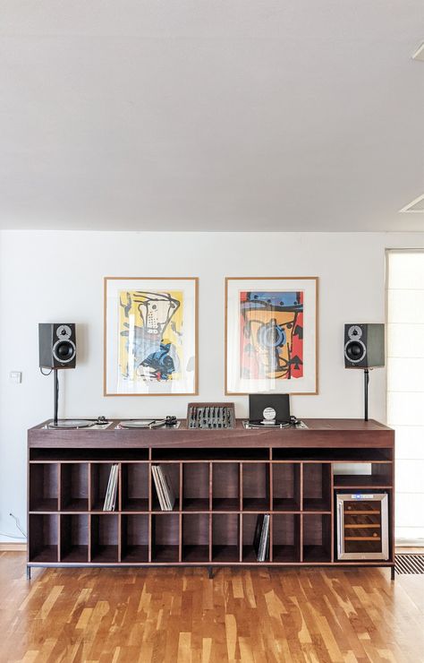 UNIT 040 — JJ Boooth Turntable Furniture Design, Vinyl Record Furniture, Vinyl Record Room, Records Storage, Turntable Furniture, Hifi Room, Audiophile Room, Vinyl Furniture, Dj Decks