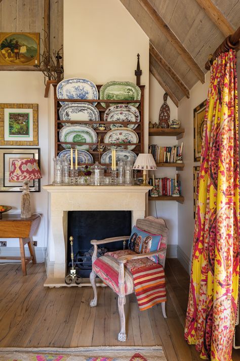 The-Gloss-Magazine-Interiors-Kit-Kemp-5 Reclaimed Oak Flooring, Her King, Kit Kemp, Inglenook Fireplace, The New Forest, Wood Room, Arm Chair Covers, English Country House, English House