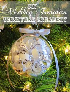 Diy Wedding Ornaments, Wedding Invitation Ornament, Christmas Ball Ornaments Diy, Christmas Ornament Diy, Wedding Christmas Ornaments, Wedding Ornaments, Christmas Wedding Invitations, Diy Wedding Gifts, Ornament Diy