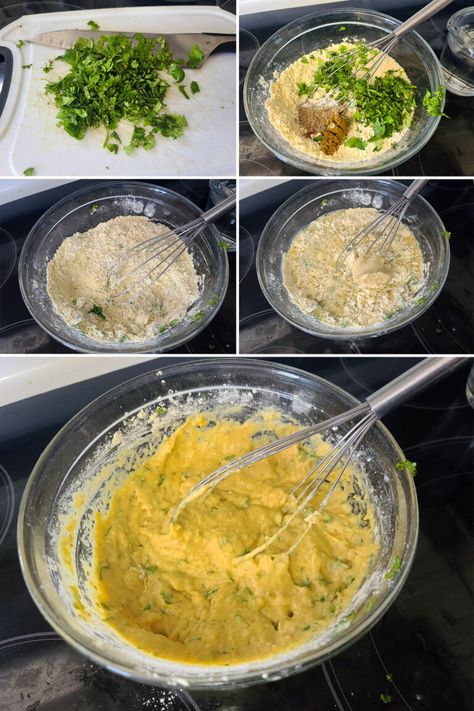 A 5 part image showing the batter being mixed. Cauliflower Pakoda, Deep Fried Cauliflower, Recipe Cauliflower, Pakora Recipe, Cauliflower Fritters, Pakora Recipes, Fried Cauliflower, Indian Snacks, Deep Fried