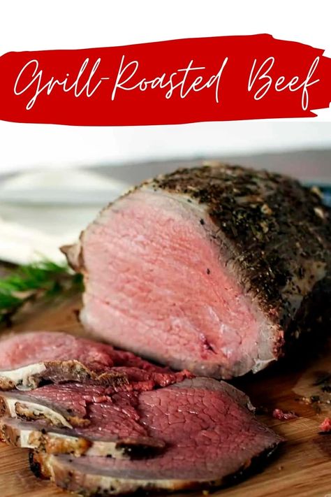 Grill-roasted beef is a classic beef sirloin roast, cooked to perfection on a charcoal or gas grill. A bit healthier and so much more delicious than oven-roasted beef. Grilled Roast Beef, Perfect Roast Beef, Prime Rib Dinner, Prime Rib Roast Recipe, Roast Beef Dinner, Roasted Beef, Cooking Roast Beef, Sirloin Roast, Cooking Prime Rib