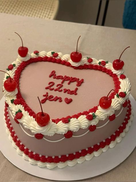 Cute Red Cake Aesthetic, La Nina Fresa Aesthetic, Red And White Heart Cake, Simple Aesthetic Birthday Cakes, Birthday Cake With Cherries, Simple Heart Cake, Birthday Cake Cherry, Cherry Birthday Cake, Heart Birthday Cake