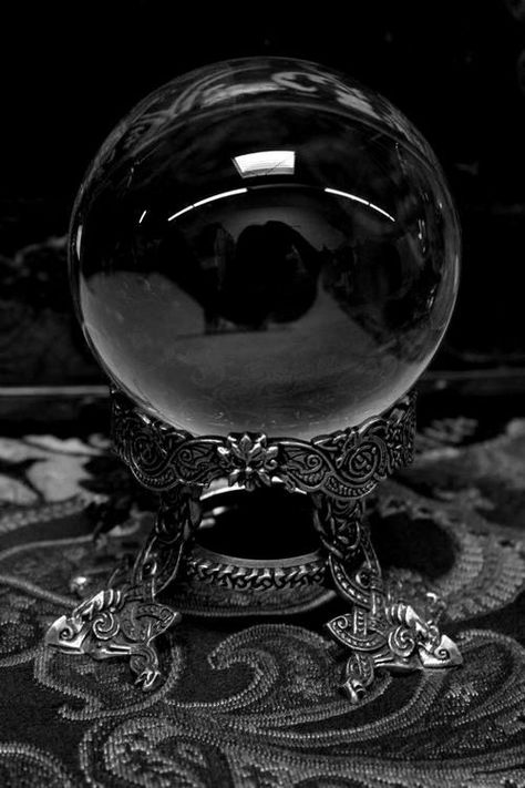 Just a beautiful crystal ball. Draco Malfoy, Real Friends, Tumblr, Fox Patronus, Patronus Art, Aries Season, Pisces Moon, Arte Obscura, Black Mamba