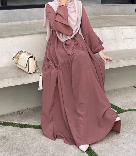 Fashion Hijab Style, Islamic Modest Fashion, Muslimah Fashion Casual, Hijab Fashion Summer, Moslem Fashion, Modest Fashion Hijab, Muslim Outfits Casual, Muslim Fashion Hijab Outfits, Hijabi Fashion Casual